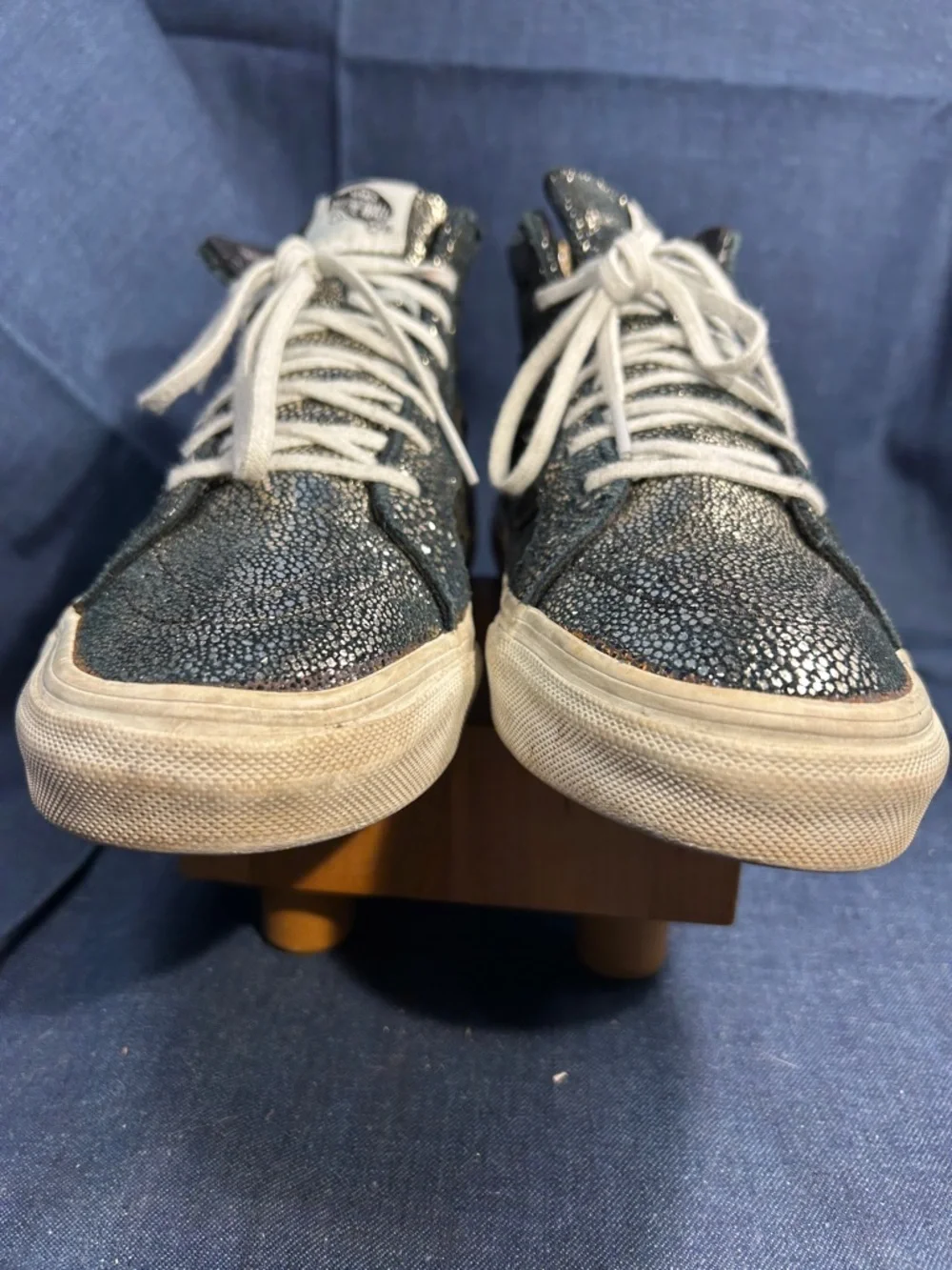 Vans high top skateboard shoes